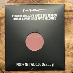 MAC Powder Kiss Soft Matte Eye Shadow ( RIPENED)